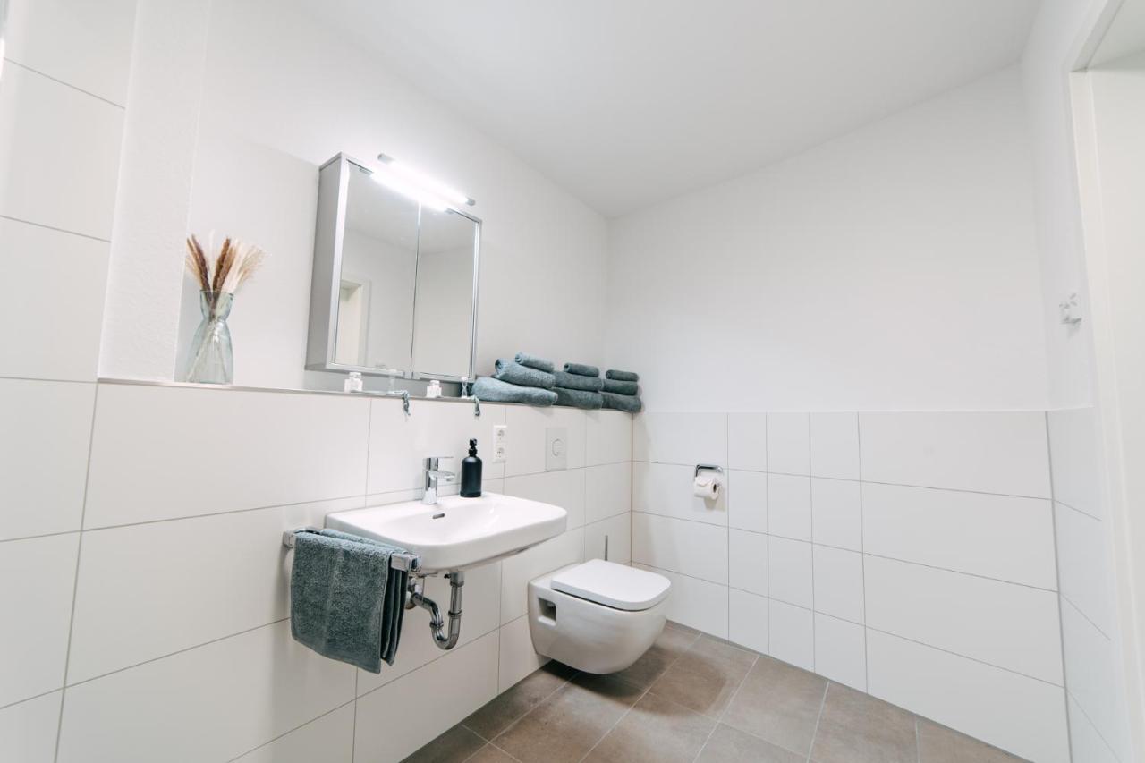 Zentrahome - Zentral Outlet Business Smarttv Balkon Metzingen  Luaran gambar
